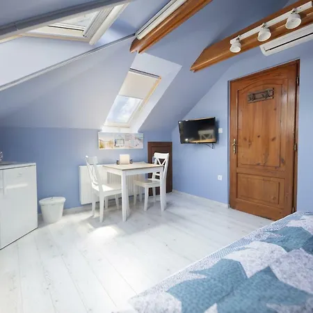 Topart Ii Apartment *